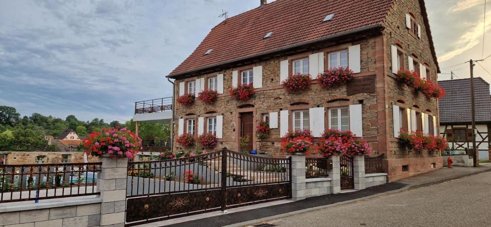 Chambres D'Hotes Chez Linda Stephane Le Passe Compose Preuschdorf Esterno foto